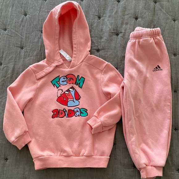Adidas sweatsuit set girls 3T EUC - Picture 1 of 3